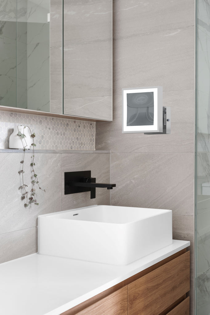 913 - RECHARGEABLE SINGLE-SIDED LED SQUARE WALL MOUNTED MIRROR - THE NATALIE